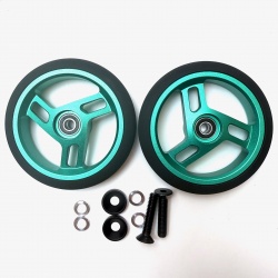 Brompton G Line Roller Wheels - 80mm - Green - showing the content of the packaging 