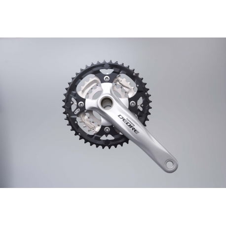 Shimano FC-M590 Deore 2 piece design chainset, 9-speed - 44 / 32 / 22T silver 175 mm