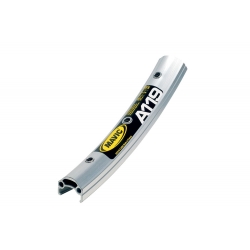 Raleigh pro build 700c Deore / Mavic 700c rear wheel